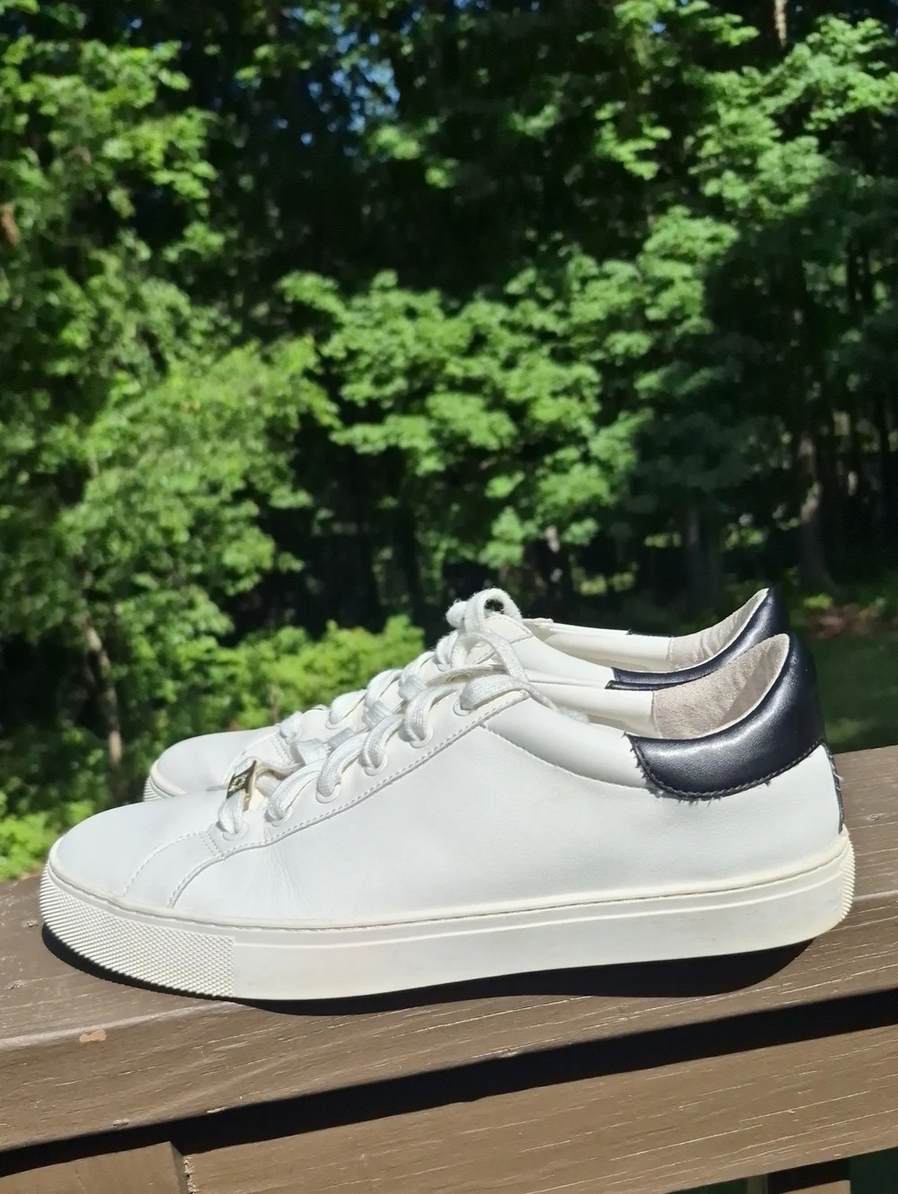 WHBM White black  Leather Fashion Women's Sneakers Kicks SZ 9M